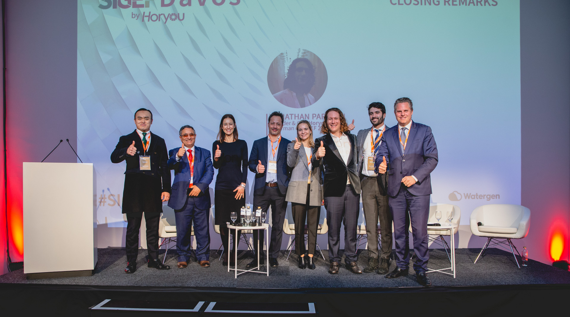 Event_Firm_Business_long_1920px-16